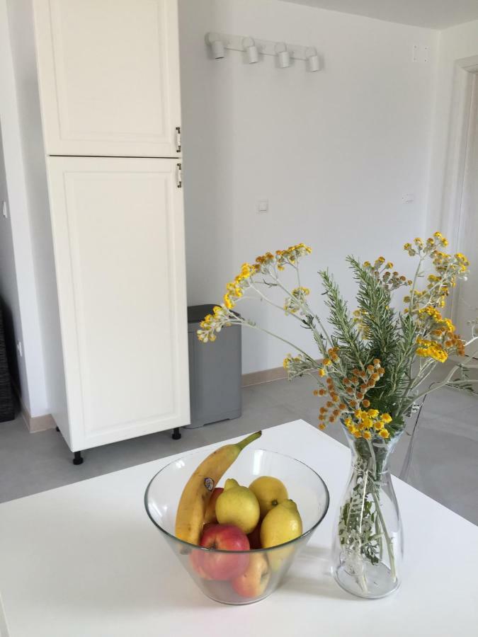Fig Tree Appartement Povlja  Buitenkant foto